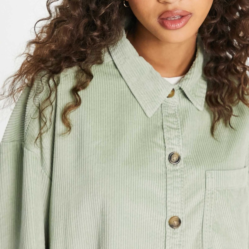 Hollister cord shacket in green SZ XS - Picture 4 of 6